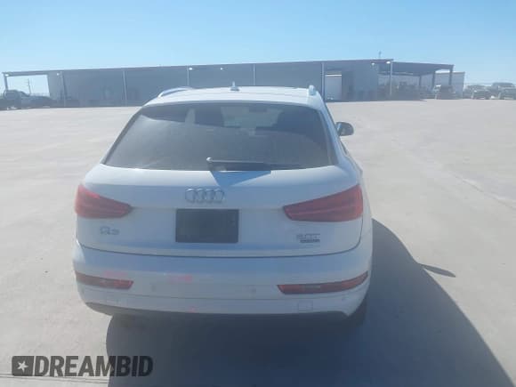 ✅ 2018 Audi Q3 Premium • VIN: WA1ECCFS7JR026917 • Lot: 41823995. Listed on IAAI with 76,313 mi. Free auction sales archive from the USA and detailed vehicle history report at DreamBid. Image 16.