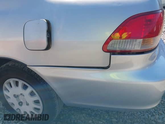 2001 Honda Accord VP with VIN 1HGCF86671A085454, listed as a IAAI auction lot 42667532 with 269,910 mi miles and . Bid and sale history available at DreamBid. Image 6.