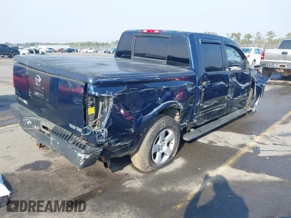 ✅ 2006 Nissan Titan SE • VIN: 1N6BA07A96N568227 • Lot: 41489899. Wystawiony na IAAI z przebiegiem 337 201 mil. Bezpłatny archiwum sprzedaży aukcyjnych z USA i szczegółowy raport historii pojazdu na DreamBid. Zdjęcie 4.