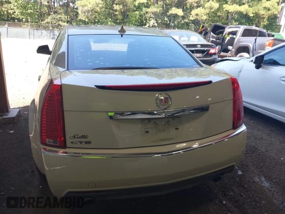 ✅ 2010 Cadillac CTS Luxury • VIN: 1G6DF5EG1A0100891 • Лот: 43157275. Опубликован ранее на IAAI с пробегом 125 817 миль. Бесплатный доступ к архиву аукционных продаж из США и подробный отчёт об истории автомобиля на DreamBid. Изображение 16.