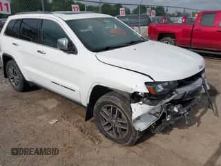 2018 Jeep Grand Cherokee Sterling z VIN 1C4RJFBG1JC489610, wystawiony jako IAAI lot #42689926 z przebiegiem 107 763 mil mil oraz . Historia ofert i sprzedaży dostępna na DreamBid. Obrazek 1.