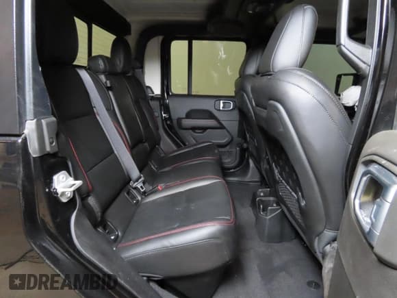 ✅ 2023 Jeep Gladiator Rubicon • VIN: 1C6JJTBGXPL543787 • Лот: 50946015. Опубликован ранее на Copart с пробегом 5 402 миль. Бесплатный доступ к архиву аукционных продаж из США и подробный отчёт об истории автомобиля на DreamBid. Изображение 6.