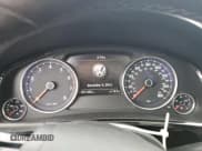 ✅ 2017 Volkswagen Touareg Wolfsburg Edition • VIN: WVGRF7BP1HD003191 • Лот: 70357642. Опубликован ранее на Copart с пробегом 101 295 миль. Бесплатный доступ к архиву аукционных продаж из США и подробный отчёт об истории автомобиля на DreamBid. Изображение 9.