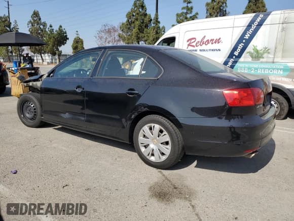 ✅ 2012 Volkswagen Jetta S • VIN: 3VW2K7AJ6CM120063 • Lot: 60513255. Listed on Copart with 171,747 mi. Free auction sales archive from the USA and detailed vehicle history report at DreamBid. Image 2.
