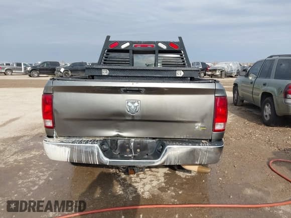 ✅ 2010 Dodge 1500 ST • VIN: 1D7RB1GP0AS154486 • Lot: 41574054. Wystawiony na IAAI z przebiegiem 268 808 mil. Bezpłatny archiwum sprzedaży aukcyjnych z USA i szczegółowy raport historii pojazdu na DreamBid. Zdjęcie 16.