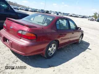 ✅ 2002 Chevrolet Malibu LS • VIN: 1G1NE52J12M621357 • Lot: 41883300. Wystawiony na IAAI z przebiegiem 193 803 mil mil. Skorzystaj z bezpłatnego archiwum sprzedaży aukcyjnych z USA i zobacz szczegółowy raport historii pojazdu na DreamBid. Zdjęcie 4.