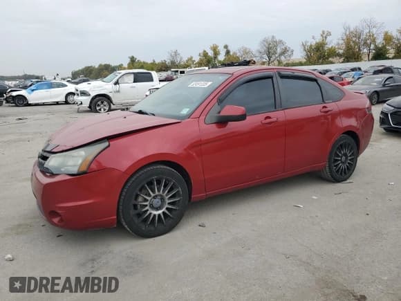 ✅ 2011 Ford Focus SES • VIN: 1FAHP3GN6BW110977 • Lot: 82491335. Listed on Copart with 141,764 mi. Free auction sales archive from the USA and detailed vehicle history report at DreamBid. Image 1.