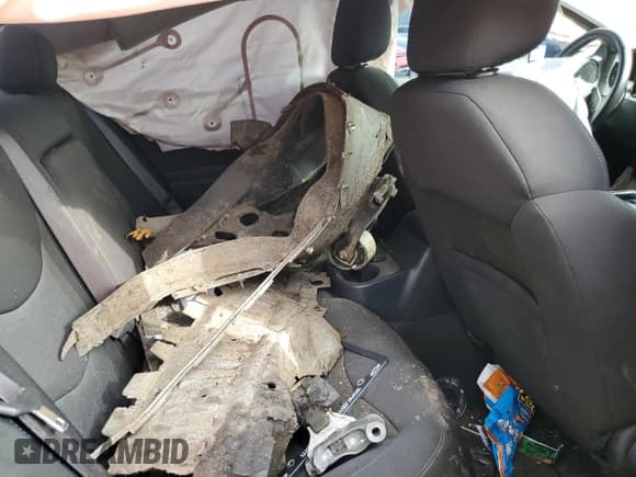 ✅ 2017 Chevrolet Volt LT • VIN: 1G1RA6S5XHU111667 • Lot: 53891844. Wystawiony na Copart z przebiegiem Nie podano. Bezpłatny archiwum sprzedaży aukcyjnych z USA i szczegółowy raport historii pojazdu na DreamBid. Zdjęcie 10.