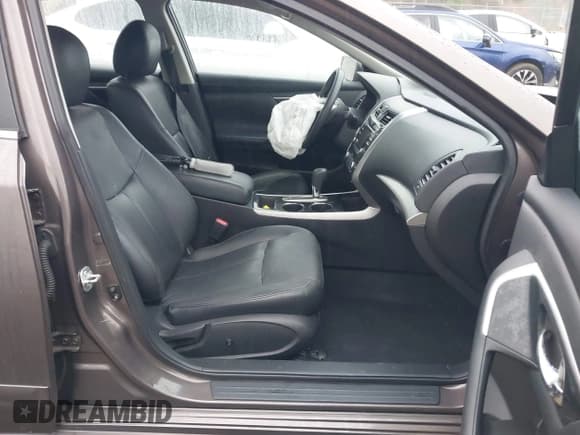 ✅ 2014 Nissan Altima S • VIN: 1N4AL3AP3EC279657 • Лот: 43580193. Опубликован ранее на IAAI с пробегом 184 454 миль. Бесплатный доступ к архиву аукционных продаж из США и подробный отчёт об истории автомобиля на DreamBid. Изображение 5.