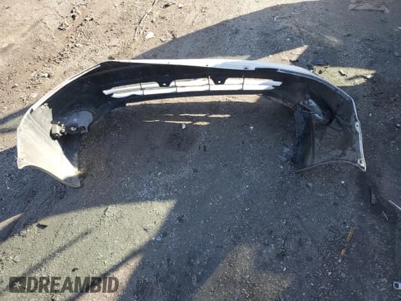 ✅ 2001 Toyota Avalon XL • VIN: 4T1BF28B51U160860 • Лот: 82888213. Опубликован ранее на Copart с пробегом 236 920 миль. Бесплатный доступ к архиву аукционных продаж из США и подробный отчёт об истории автомобиля на DreamBid. Изображение 12.