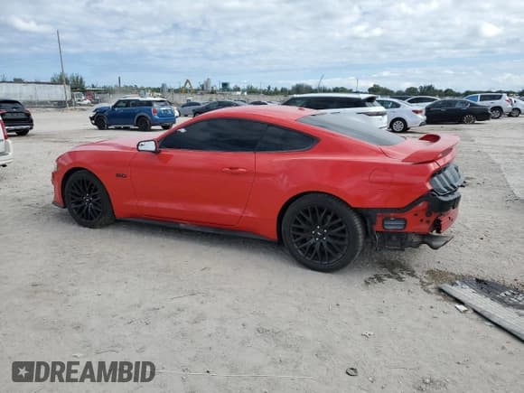 ✅ 2019 Ford Mustang GT Premium • VIN: 1FA6P8CF8K5167299 • Lot: 90779795. Wystawiony na Copart z przebiegiem 20 595 mil. Bezpłatny archiwum sprzedaży aukcyjnych z USA i szczegółowy raport historii pojazdu na DreamBid. Zdjęcie 2.