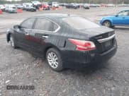 ✅ 2015 Nissan Altima S • VIN: 1N4AL3AP9FC126962 • Lot: 43527780. Listed on IAAI with 319,877 mi. Free auction sales archive from the USA and detailed vehicle history report at DreamBid. Image 3.