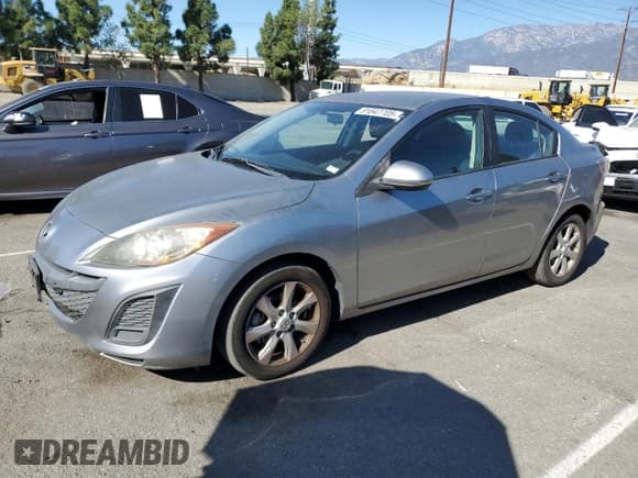 ✅ 2011 Mazda 3 i Touring • VIN: JM1BL1VF7B1431631 • Lot: 91847705. Listed on Copart with 125,756 mi. Free auction sales archive from the USA and detailed vehicle history report at DreamBid. Image 1.