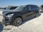 ✅ 2023 Lincoln Aviator Grand Touring • VIN: 5LMYJ8XY9PNL01026 • Lot: 73596544. Wystawiony na Copart z przebiegiem 145 mil. Bezpłatny archiwum sprzedaży aukcyjnych z USA i szczegółowy raport historii pojazdu na DreamBid. Zdjęcie 1.