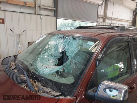 ✅ 2010 Ford Explorer Limited • VIN: 1FMEU7FE7AUA99704 • Lot: 42784822. Wystawiony na IAAI z przebiegiem Nie podano. Bezpłatny archiwum sprzedaży aukcyjnych z USA i szczegółowy raport historii pojazdu na DreamBid. Zdjęcie 6.