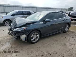 ✅ 2017 Chevrolet Cruze LT • VIN: 1G1BE5SM2H7128713 • Lot: 83829675. Wystawiony na Copart z przebiegiem Nie podano mil. Skorzystaj z bezpłatnego archiwum sprzedaży aukcyjnych z USA i zobacz szczegółowy raport historii pojazdu na DreamBid. Zdjęcie 1.