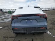 ✅ 2023 Subaru Solterra Premium • VIN: JTMABABA1PA031661 • Lot: 48266764. Wystawiony na Copart z przebiegiem Nie podano. Bezpłatny archiwum sprzedaży aukcyjnych z USA i szczegółowy raport historii pojazdu na DreamBid. Zdjęcie 6.