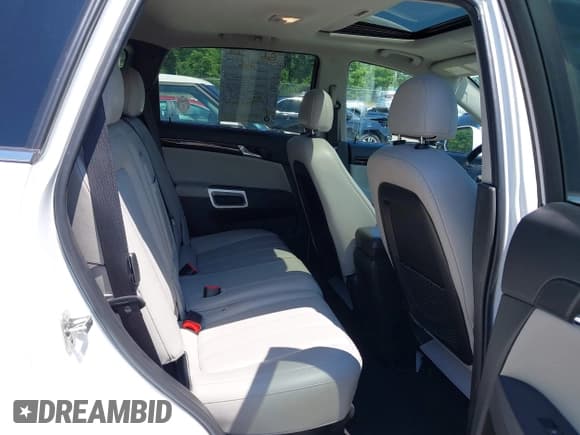 ✅ 2013 Chevrolet Captiva Sport LTZ • VIN: 3GNAL4EK4DS632258 • Lot: 42606044. Wystawiony na IAAI z przebiegiem 67 310 mil. Bezpłatny archiwum sprzedaży aukcyjnych z USA i szczegółowy raport historii pojazdu na DreamBid. Zdjęcie 8.