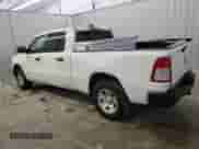 2022 Ram 1500 Tradesman z VIN 1C6SRFNT7NN438519, wystawiony jako Copart lot #54878955 z przebiegiem 50 621 mil mil oraz Czysty tytuł • Clean title. Historia ofert i sprzedaży dostępna na DreamBid. Obrazek 2.