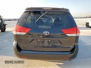 ✅ 2014 Toyota Sienna LE • VIN: 5TDKK3DC7ES452220 • Lot: 84928115. Listed on Copart with 248,727 mi. Free auction sales archive from the USA and detailed vehicle history report at DreamBid. Image 6.