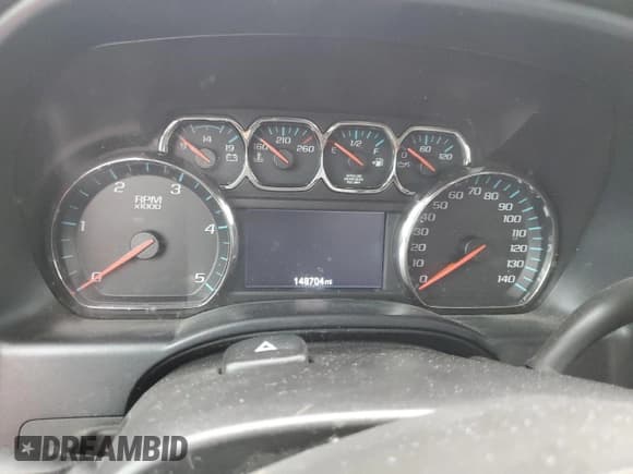 ✅ 2016 Chevrolet Silverado 2500HD LTZ • VIN: 1GC1KWE83GF199150 • Lot: 60152305. Wystawiony na Copart z przebiegiem 148 704 mil. Bezpłatny archiwum sprzedaży aukcyjnych z USA i szczegółowy raport historii pojazdu na DreamBid. Zdjęcie 9.