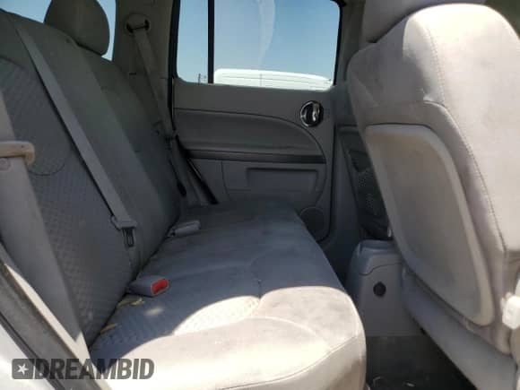 2011 Chevrolet HHR 1LT z VIN 3GNBABFW6BS511115, wystawiony jako Copart lot #58381134 z przebiegiem Nie podano mil oraz Szkoda całkowita • Salvage title. Historia ofert i sprzedaży dostępna na DreamBid. Obrazek 10.