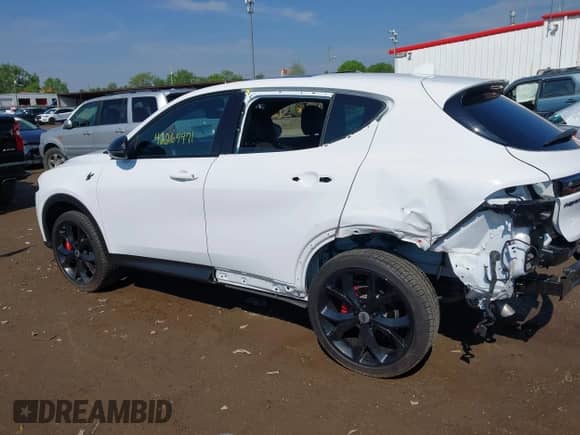 2023 Dodge Hornet GT Plus с VIN ZACNDFBN5P3A03901, выставлен на аукционе IAAI как лот 42264471 с пробегом 8 054 миль миль и . История ставок и продаж доступна на DreamBid. Изображение 15.