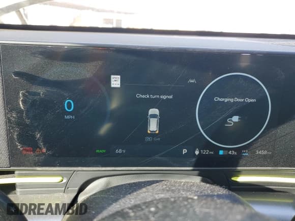 ✅ 2024 Hyundai Kona Limited • VIN: KM8HE3A63RU013321 • Лот: 45022075. Опубликован ранее на Copart с пробегом 3 458 миль. Бесплатный доступ к архиву аукционных продаж из США и подробный отчёт об истории автомобиля на DreamBid. Изображение 9.