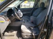 ✅ 2010 Hyundai Santa Fe SE • VIN: 5NMSH4AG8AH396247 • Lot: 66035984. Listed on Copart with 219,837 mi. Free auction sales archive from the USA and detailed vehicle history report at DreamBid. Image 7.