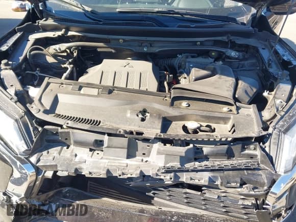 ✅ 2022 Mitsubishi Eclipse Cross LE • VIN: JA4ATVAA4NZ046105 • Лот: 43755411. Опубликован ранее на IAAI с пробегом 66 071 миль. Бесплатный доступ к архиву аукционных продаж из США и подробный отчёт об истории автомобиля на DreamBid. Изображение 10.