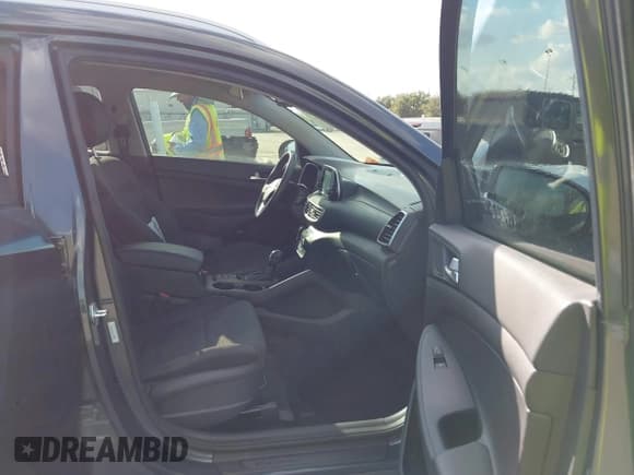 ✅ 2020 Hyundai Tucson SEL • VIN: KM8J33AL5LU270680 • Lot: 43367287. Listed on IAAI with 87,458 mi. Free auction sales archive from the USA and detailed vehicle history report at DreamBid. Image 5.