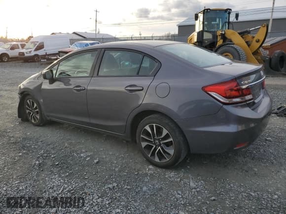 ✅ 2015 Honda Civic LX • VIN: 2HGFB2F54FH060873 • Лот: 91607805. Опубликован ранее на Copart с пробегом Не указан. Бесплатный доступ к архиву аукционных продаж из США и подробный отчёт об истории автомобиля на DreamBid. Изображение 2.