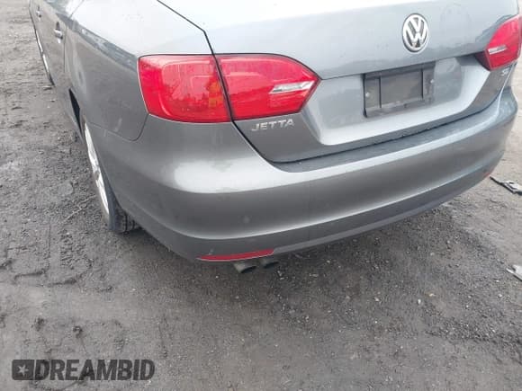 ✅ 2014 Volkswagen Jetta SE • VIN: 3VWD07AJ9EM214052 • Lot: 43345893. Listed on IAAI with 117,516 mi. Free auction sales archive from the USA and detailed vehicle history report at DreamBid. Image 6.