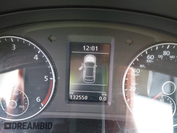 ✅ 2015 Volkswagen Passat SE • VIN: 1VWBV7A37FC082907 • Lot: 42415896. Listed on IAAI with 132,550 mi. Free auction sales archive from the USA and detailed vehicle history report at DreamBid. Image 7.