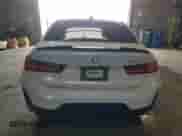 2024 BMW 3 Series M340i z VIN 3MW49FS08R8E27644, wystawiony jako Copart lot #44353965 z przebiegiem 15 911 mil mil oraz Szkoda całkowita • Salvage title. Historia ofert i sprzedaży dostępna na DreamBid. Obrazek 6.