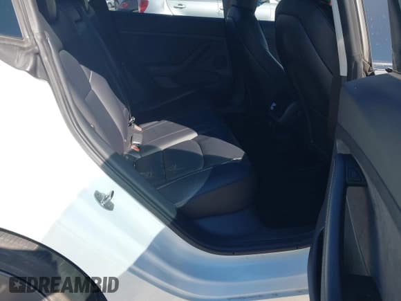 ✅ 2022 Tesla Model 3 Long Range • VIN: 5YJ3E1EBXNF257125 • Lot: 43467276. Wystawiony na IAAI z przebiegiem 36 041 mil. Bezpłatny archiwum sprzedaży aukcyjnych z USA i szczegółowy raport historii pojazdu na DreamBid. Zdjęcie 8.