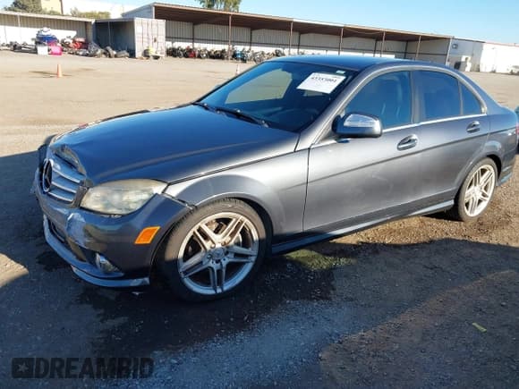✅ 2009 Mercedes-Benz C 300 Sport • VIN: WDDGF54X39F202574 • Lot: 43353001. Listed on IAAI with 88,171 mi. Free auction sales archive from the USA and detailed vehicle history report at DreamBid. Image 2.