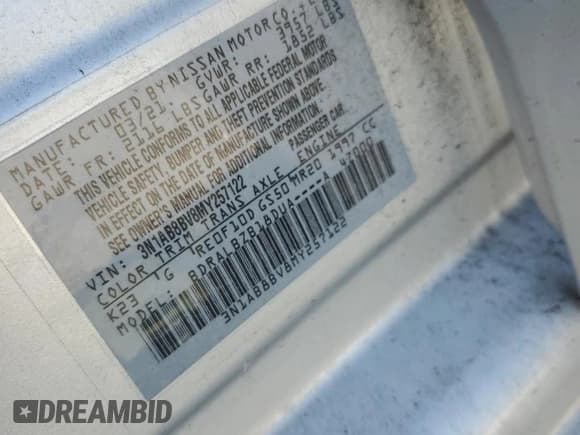 ✅ 2021 Nissan Sentra S • VIN: 3N1AB8BV8MY257122 • Lot: 81666215. Listed on Copart with 86,488 mi. Free auction sales archive from the USA and detailed vehicle history report at DreamBid. Image 12.