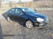 ✅ 2010 Volkswagen Jetta SE • VIN: 3VWRZ7AJXAM158192 • Lot: 43702550. Listed on IAAI with 140,702 mi. Free auction sales archive from the USA and detailed vehicle history report at DreamBid. Image 1.