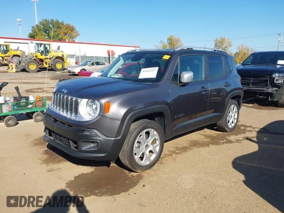 ✅ 2018 Jeep Renegade Limited • VIN: ZACCJBDB5JPJ10018 • Lot: 43543527. Wystawiony na IAAI z przebiegiem 49 333 mil. Bezpłatny archiwum sprzedaży aukcyjnych z USA i szczegółowy raport historii pojazdu na DreamBid. Zdjęcie 17.