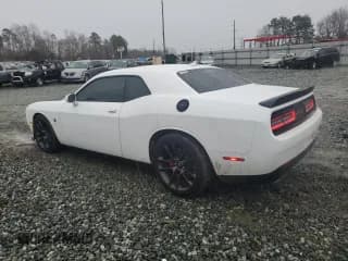 ✅ 2021 Dodge Challenger R/T Scat Pack • VIN: 2C3CDZFJ5MH681154 • Lot: 45398764. Wystawiony na Copart z przebiegiem 17 355 mil. Bezpłatny archiwum sprzedaży aukcyjnych z USA i szczegółowy raport historii pojazdu na DreamBid. Zdjęcie 2.