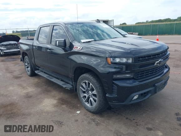 ✅ 2020 Chevrolet Silverado 1500 RST • VIN: 3GCUYEEL1LG307428 • Lot: 43101551. Listed on IAAI with 85,231 mi. Free auction sales archive from the USA and detailed vehicle history report at DreamBid. Image 1.