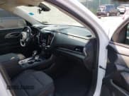 ✅ 2021 Chevrolet Traverse LT Cloth • VIN: 1GNEVMKW3MJ183479 • Lot: 42844441. Wystawiony na IAAI z przebiegiem 59 347 mil. Bezpłatny archiwum sprzedaży aukcyjnych z USA i szczegółowy raport historii pojazdu na DreamBid. Zdjęcie 5.