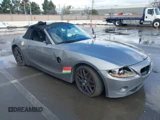 ✅ 2004 BMW Z4 2.5i • VIN: 4USBT33554LS50034 • Lot: 41825933. Listed on IAAI with 170,181 mi. Free auction sales archive from the USA and detailed vehicle history report at DreamBid. Image 1.