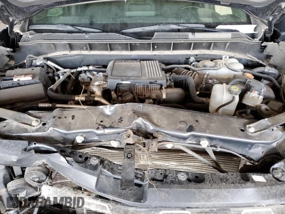 ✅ 2022 Chevrolet Silverado 1500 • VIN: 1GCPWEET7NZ209333 • Lot: 53984575. Listed on Copart with 22,705 mi. Free auction sales archive from the USA and detailed vehicle history report at DreamBid. Image 11.