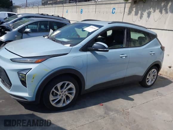 2023 Chevrolet Bolt EUV LT с VIN 1G1FY6S03P4123404, выставлен на аукционе IAAI как лот 43394743 с пробегом 13 257 миль миль и . История ставок и продаж доступна на DreamBid. Изображение 14.