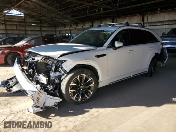 ✅ 2024 Mazda CX-90 S Premium Plus • VIN: JM3KKEHC9R1130873 • Lot: 82481895. Wystawiony na Copart z przebiegiem 27 442 mil. Bezpłatny archiwum sprzedaży aukcyjnych z USA i szczegółowy raport historii pojazdu na DreamBid. Zdjęcie 1.