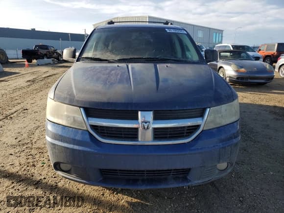 ✅ 2010 Dodge Journey SE • VIN: 3D4PG4FB8AT231861 • Lot: 92100295. Wystawiony na Copart z przebiegiem 218 756 mil. Bezpłatny archiwum sprzedaży aukcyjnych z USA i szczegółowy raport historii pojazdu na DreamBid. Zdjęcie 5.