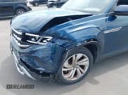 ✅ 2020 Volkswagen Atlas SE • VIN: 1V2YE2CA2LC222819 • Lot: 43198186. Listed on IAAI with 62,224 mi. Free auction sales archive from the USA and detailed vehicle history report at DreamBid. Image 6.