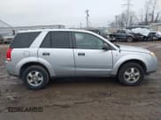 ✅ 2006 Saturn VUE • VIN: 5GZCZ33D66S835888 • Lot: 41513629. Wystawiony na IAAI z przebiegiem 171 887 mil. Bezpłatny archiwum sprzedaży aukcyjnych z USA i szczegółowy raport historii pojazdu na DreamBid. Zdjęcie 13.